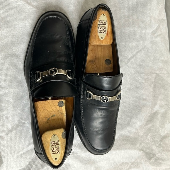 Gucci
Gucci Black Leather Interlocking G Penny Loafers Size 8 main image 15